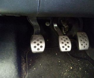 Pedal acelerador opel corsa e 1.4 16v turbo 130444