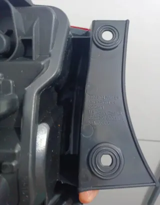 Piloto trasero izquierdo Nissan Qashqai 2013 J10