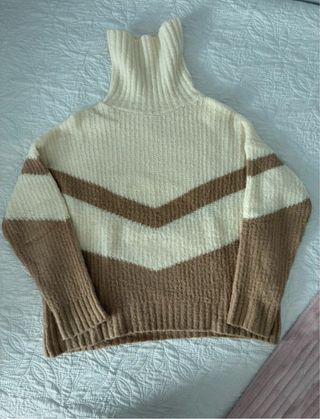 Jersey cuello alto Brownie beige y marrón