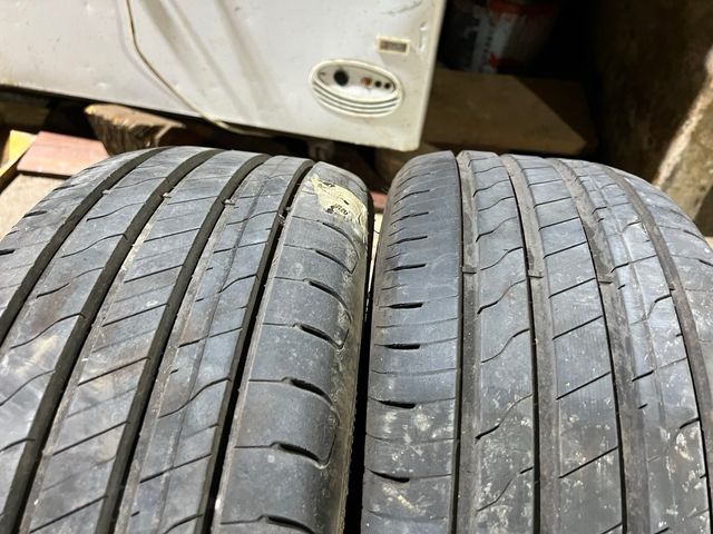 2 Neumáticos Goodyear 205/50R17 89V
