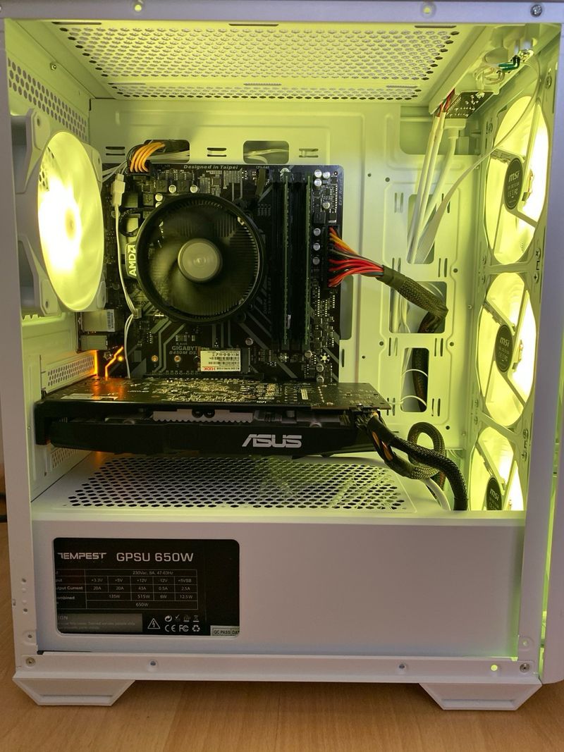 PC Gaming Ryzen 5 2600 + RX580 4GB | 16GB Ram afbeelding 4
