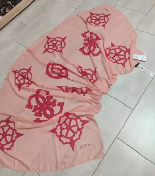 Pañuelo Guess Logo Peony Sestri 80x190