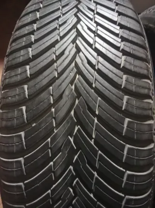 Neumáticos Pirelli All Seasonsf3 215/60/16 99V M+S