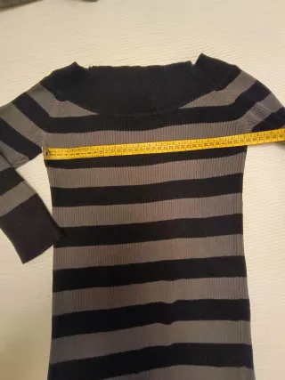 Jersey cuello barco rayas gris y negro