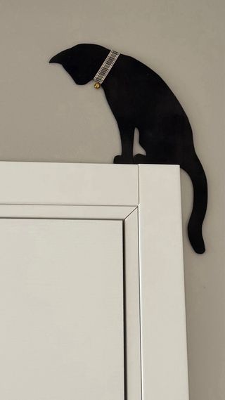 Silhouette gatto nero in legno fatto a mano