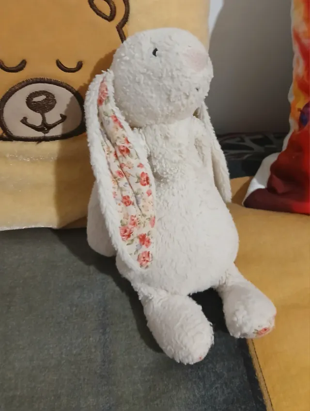 Peluche Taz, Huggy Wuggy, Osos y más