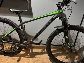Giant Terrago 29 - Full Shimano XT - Fox 32