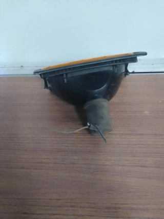 Piloto delantero izquierdo Mercedes Benz 1