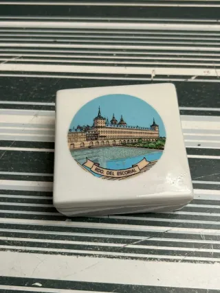 Caja joyero de cerámica El Escorial