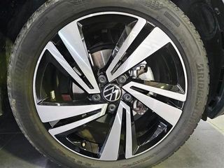 Volkswagen T-Roc R-Line 1.5 TSI 110 kW (150 CV) DSG