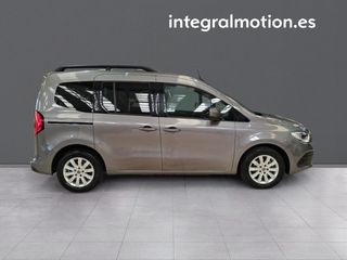 Mercedes Clase T 180 d