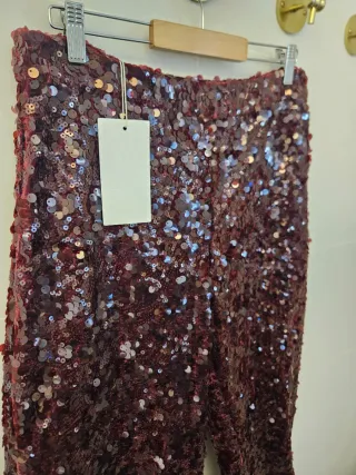 Pantalón balloon Zara lentejuelas burdeos