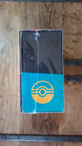 Caja Entrenador Élite Pokémon