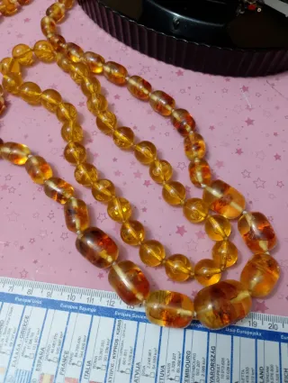 2 collane simil ambra