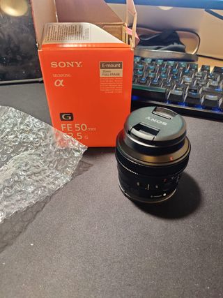 Objetivo Sony FE 50mm F2.5 G