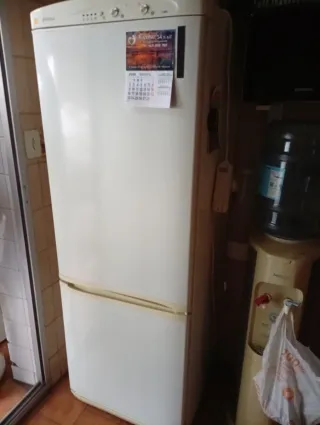 Nevera Edesa Congelador No Frost