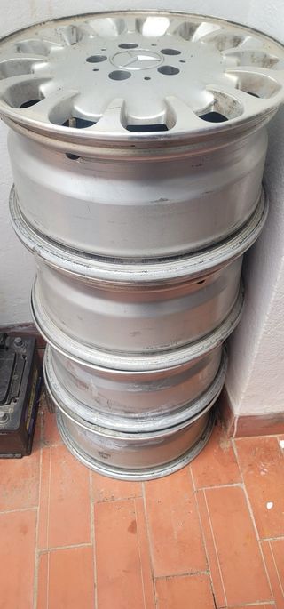 Llantas Mercedes 16 E270CDI 2004
