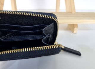 Cartera de Piel Genuina-Compartimentos-Italy