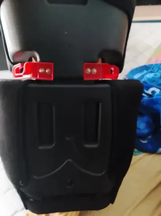 Silla de coche PLAY(15 a 36kilos)