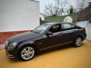 Mercedes-Benz Clase C220cdi