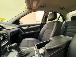 Mercedes-Benz Clase C220cdi