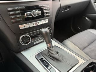 Mercedes-Benz Clase C220cdi