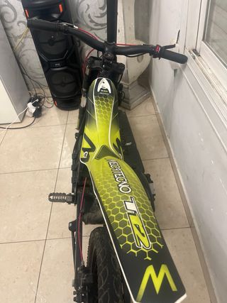 Mecatecno T12 Trial Eléctrica