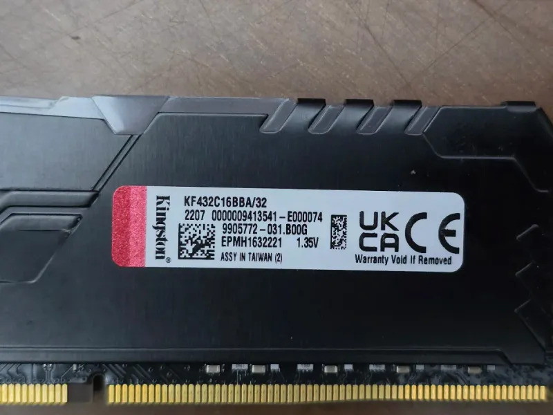 RGB Kingston Fury 64GB DDR4 3200MT/s CL16 afbeelding 3