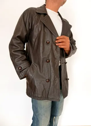 Tres cuartos cuero Daniel Hechter S Medidas indica