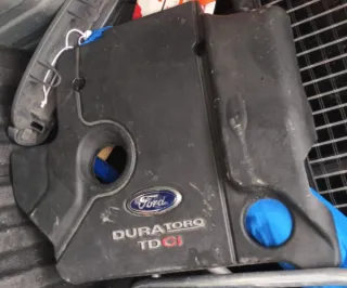 Tapa motor Ford Focus Duratorq TDCi 1.8