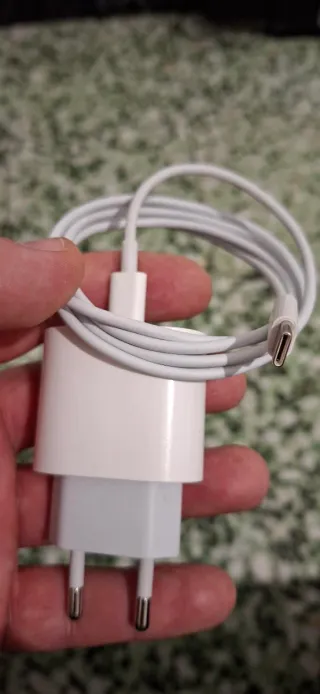 Cargador Apple iPhone 15/16 USB-C