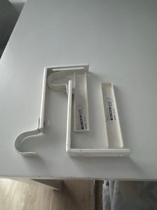 Barra Cortina Extensible IKEA Blanca con remates