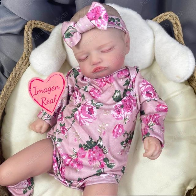 Bambola reborn neonata in silicone