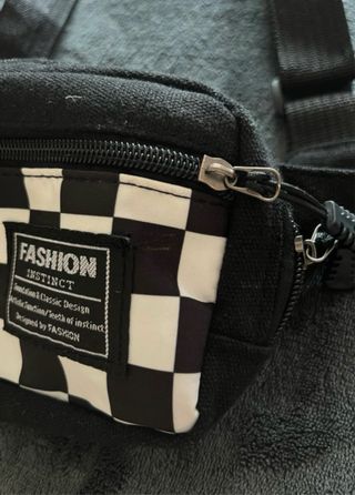 Riñonera Checkerboard Estilo Urbano
