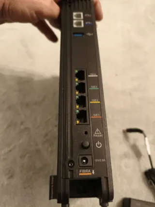 Router LiveBox 6 Orange – Con fuente original