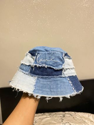 Cappello da pescatore Denim Patchwork -Karl Kani
