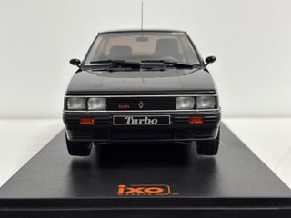 Renault 11 Turbo IXO escala 1/18
