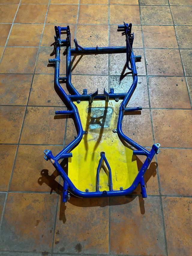 Chasis Kart Top Kart Azul y Amarillo