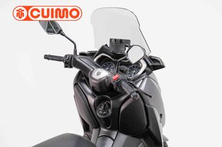 YAMAHA XMAX 300