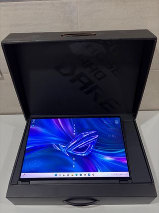 Asus RTX i9 1TB 240Hz Táctil