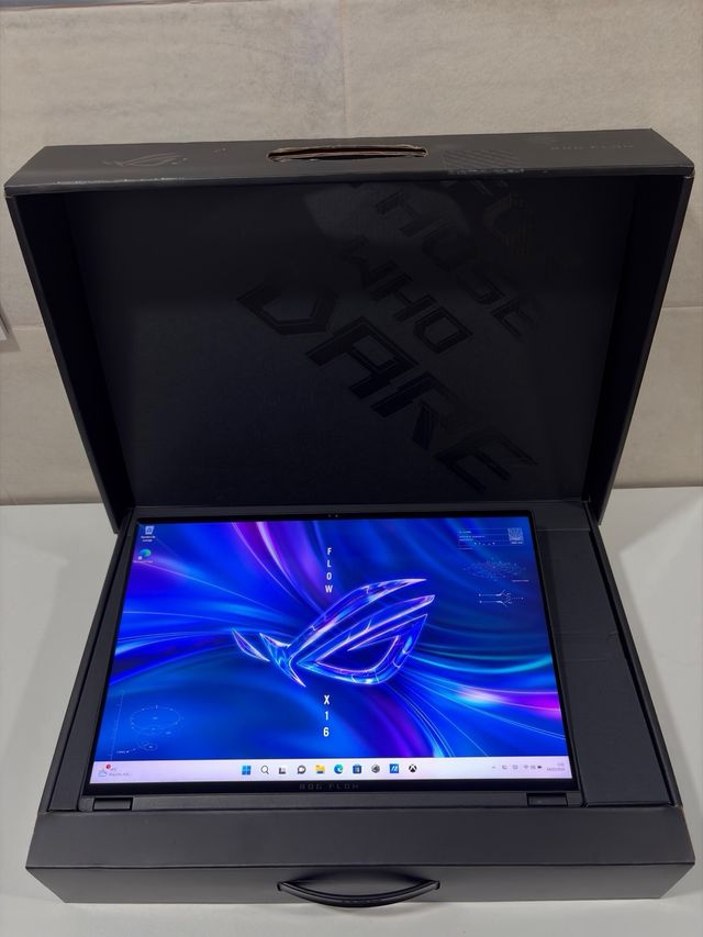 Asus RTX i9 1TB 240Hz Táctil