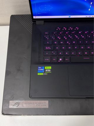 Asus RTX i9 1TB 240Hz Táctil