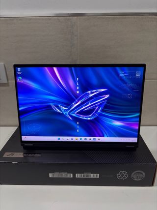 Asus RTX i9 1TB 240Hz Táctil