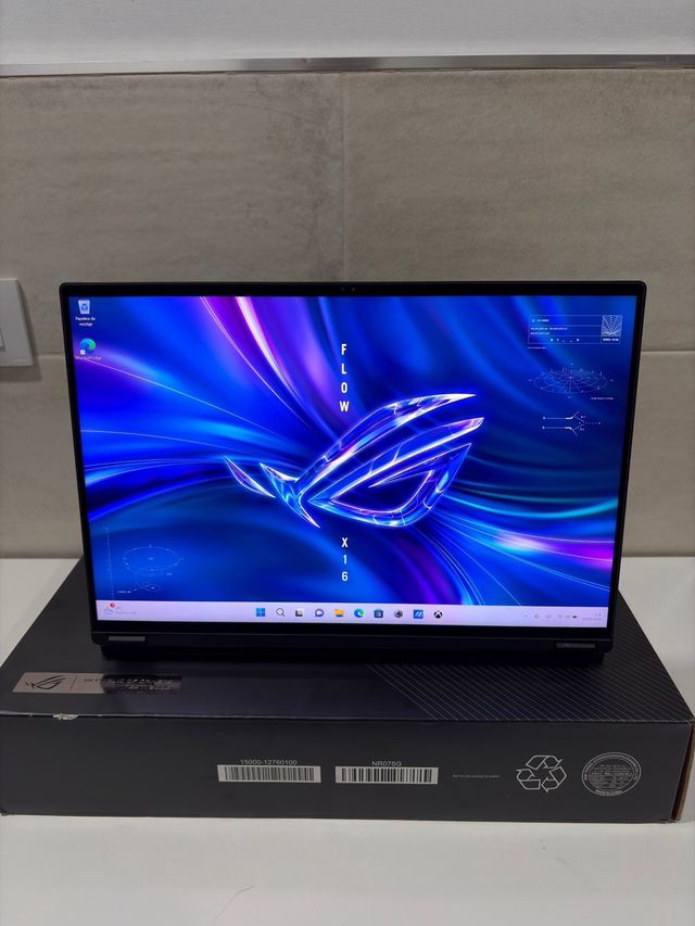 Asus RTX i9 1TB 240Hz Táctil