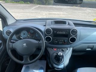 Peugeot Partner 2012