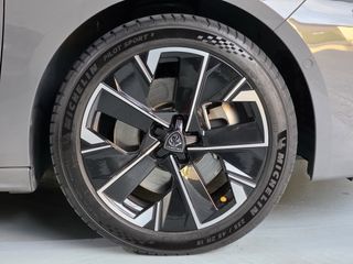 Peugeot 508 GT híbrido enchufable 1.6 225 CV 2023