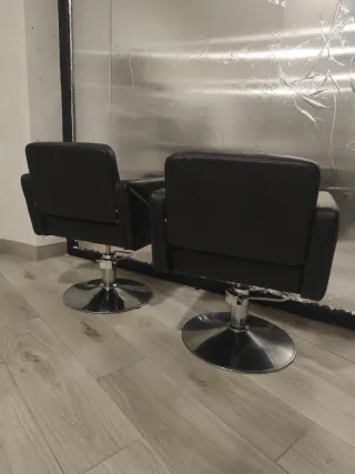 Sillón negro hidráulico pie redondo