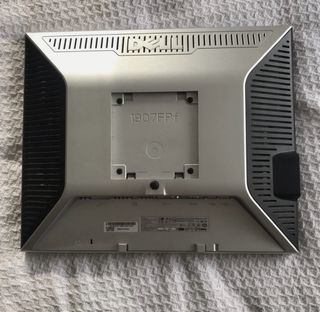 Monitor Dell 19” LCD