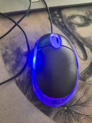 Ratón PC Negro con Luces LED Azules