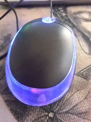 Ratón PC Negro con Luces LED Azules